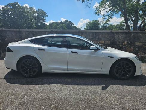 Used 2023 Tesla Model S AWD/4WD image 10
