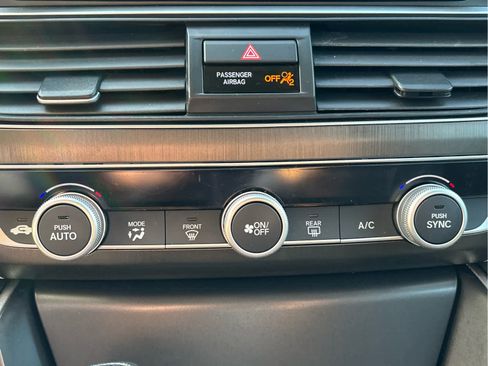 Used 2019 Honda Accord LX image 15