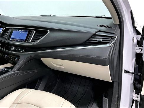 Used 2023 Buick Enclave Essence w/ Experience Buick Package image 19
