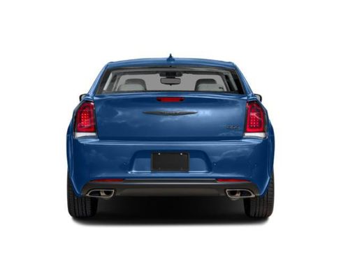 Used 2023 Chrysler 300 S RWD image 8