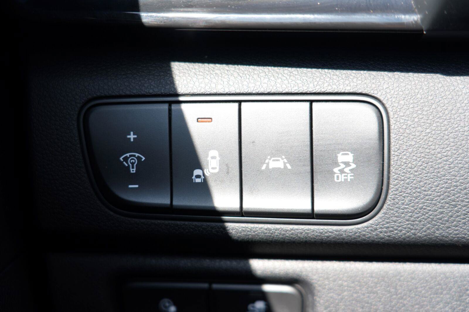 Used 2019 Kia Niro EX Premium FWD image 18