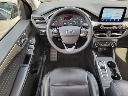 Certified 2022 Ford Escape SEL image 19