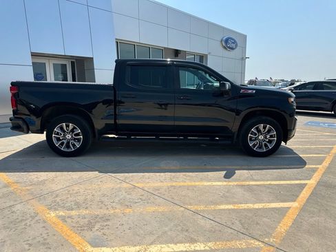 Used 2020 Chevrolet Silverado 1500 RST AWD/4WD image 12