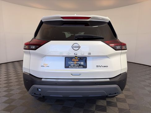 Used 2023 Nissan Rogue SV AWD/4WD image 9