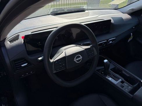 New 2026 Nissan Sentra SR w/ SR Premium Package image 18