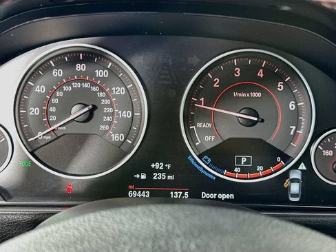 Used 2018 BMW 330i Sedan RWD image 12