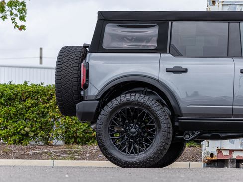 Used 2024 Ford Bronco Wildtrak image 35