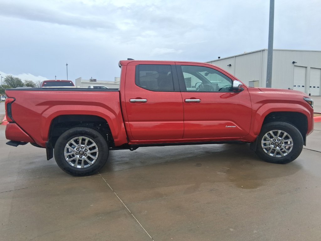Used 2026 Toyota Tacoma Limited AWD/4WD image 6