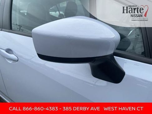 Certified 2025 Nissan Versa SV w/ Trunk Package FWD image 11