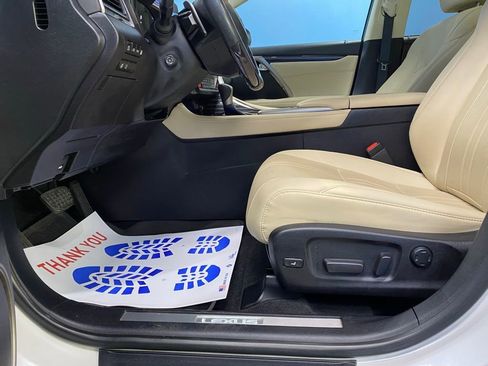 Used 2022 Lexus RX 450h AWD w/ Luxury Package image 14