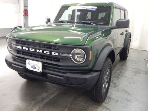 New 2025 Ford Bronco Big Bend image 9