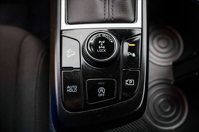 Used 2025 Kia Sportage LX AWD/4WD image 20