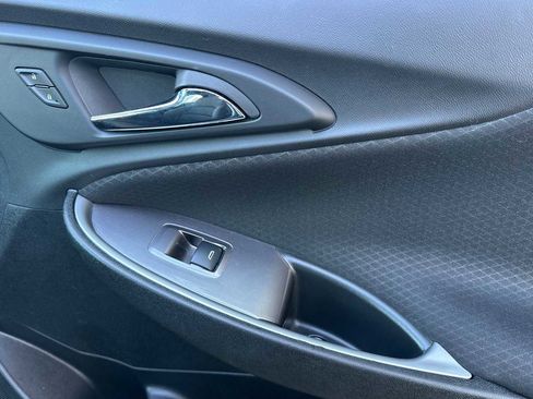 Used 2023 Chevrolet Malibu LT image 21