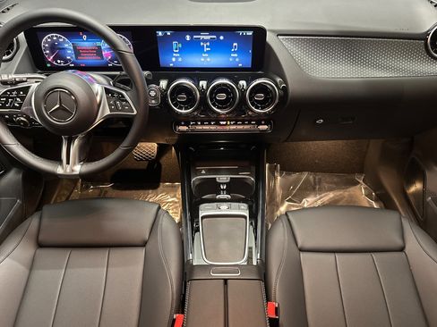 New 2026 Mercedes-Benz GLA 250 image 13