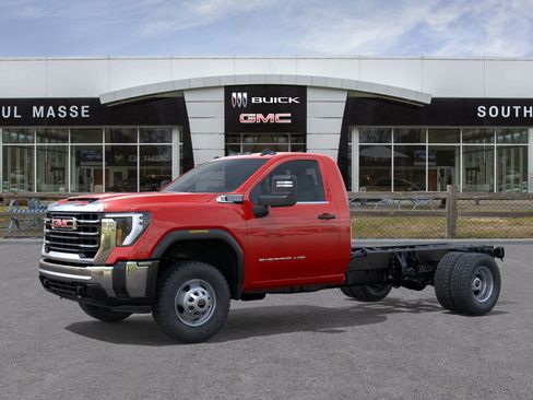 New 2025 GMC Sierra 3500 Pro w/ Convenience Package image 2
