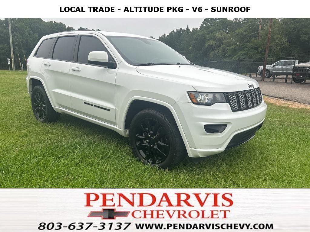 Used 2019 Jeep Grand Cherokee Altitude AWD/4WD image 1
