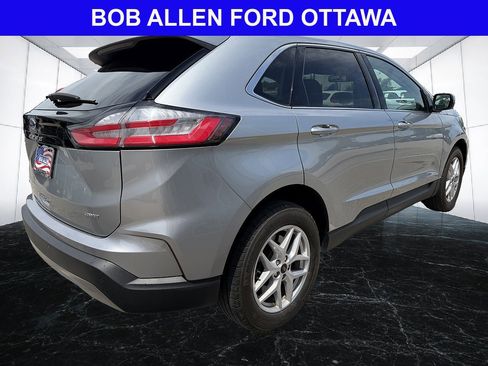 Used 2023 Ford Edge SEL w/ Convenience Package AWD/4WD image 6