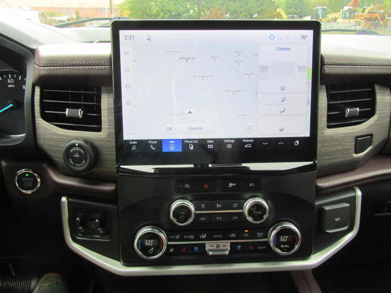 Used 2023 Ford Expedition Max Limited AWD/4WD image 16