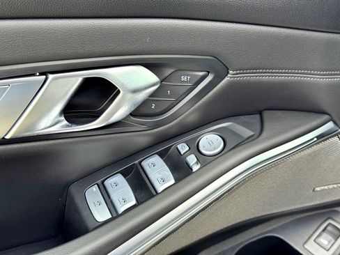 Used 2025 BMW M3 Competition image 20