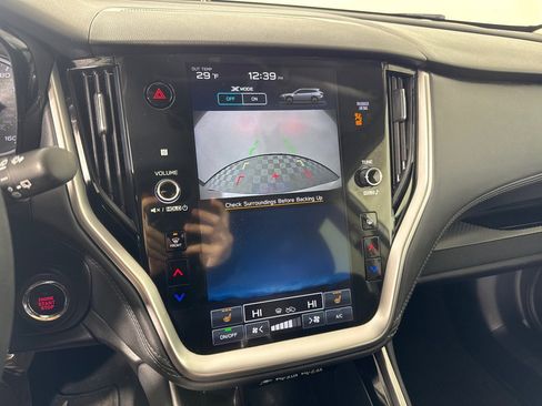 Used 2023 Subaru Outback Premium image 19