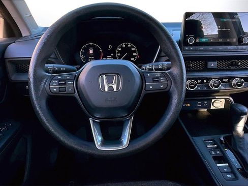 Used 2025 Honda CR-V EX image 10