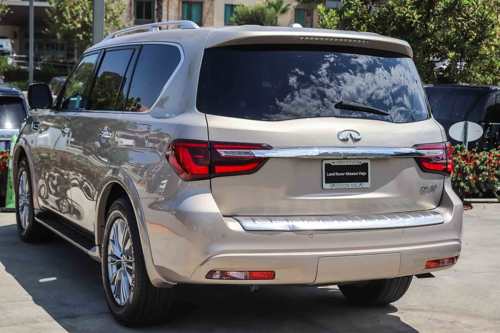 Used 2019 INFINITI QX80 Luxe RWD image 4