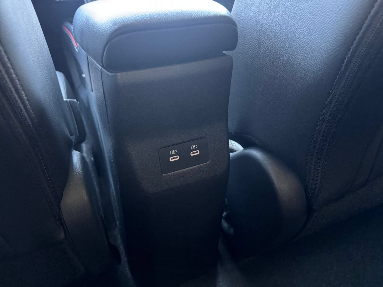 Used 2026 Nissan Kicks SR FWD image 21