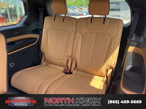 New 2026 Jeep Grand Cherokee L Summit AWD/4WD image 16