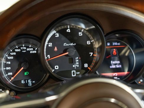 Certified 2017 Porsche 911 Turbo AWD/4WD image 23