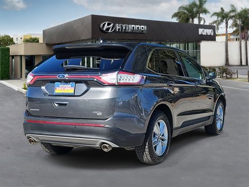Used 2015 Ford Edge SEL image 3
