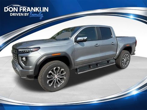 New 2026 GMC Canyon Denali w/ LPO, Black Badging Package AWD/4WD image 1