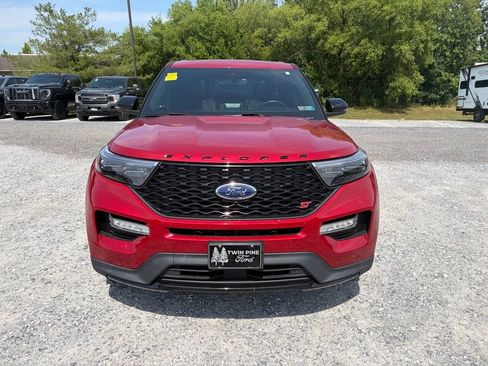 Used 2022 Ford Explorer ST w/ Equipment Group 401A AWD/4WD image 17