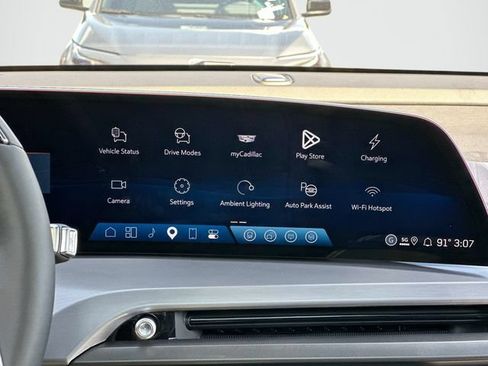 New 2027 Cadillac Vistiq Sport w/ LPO, Floor Liner Package AWD/4WD image 3