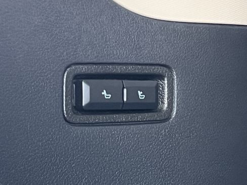 Used 2023 Ford Expedition Max Limited image 67