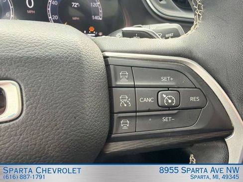 Used 2024 Jeep Grand Cherokee Altitude AWD/4WD image 20
