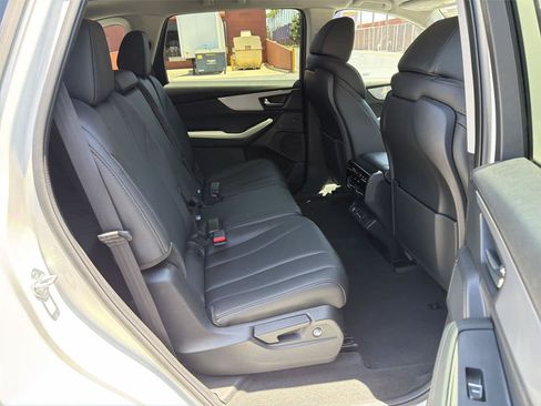 Used 2025 Acura MDX SH-AWD image 14