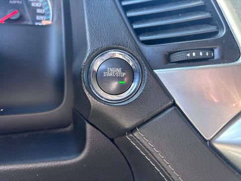 Used 2018 Chevrolet Tahoe Premier image 26