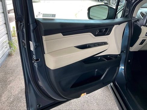 Used 2025 Honda Odyssey EX-L image 22