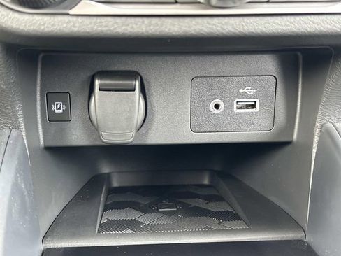 New 2025 Nissan Versa SV w/ Trunk Package image 18