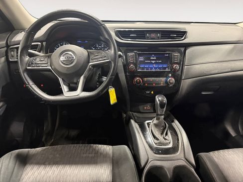 Used 2020 Nissan Rogue S w/ Special Edition Package image 12
