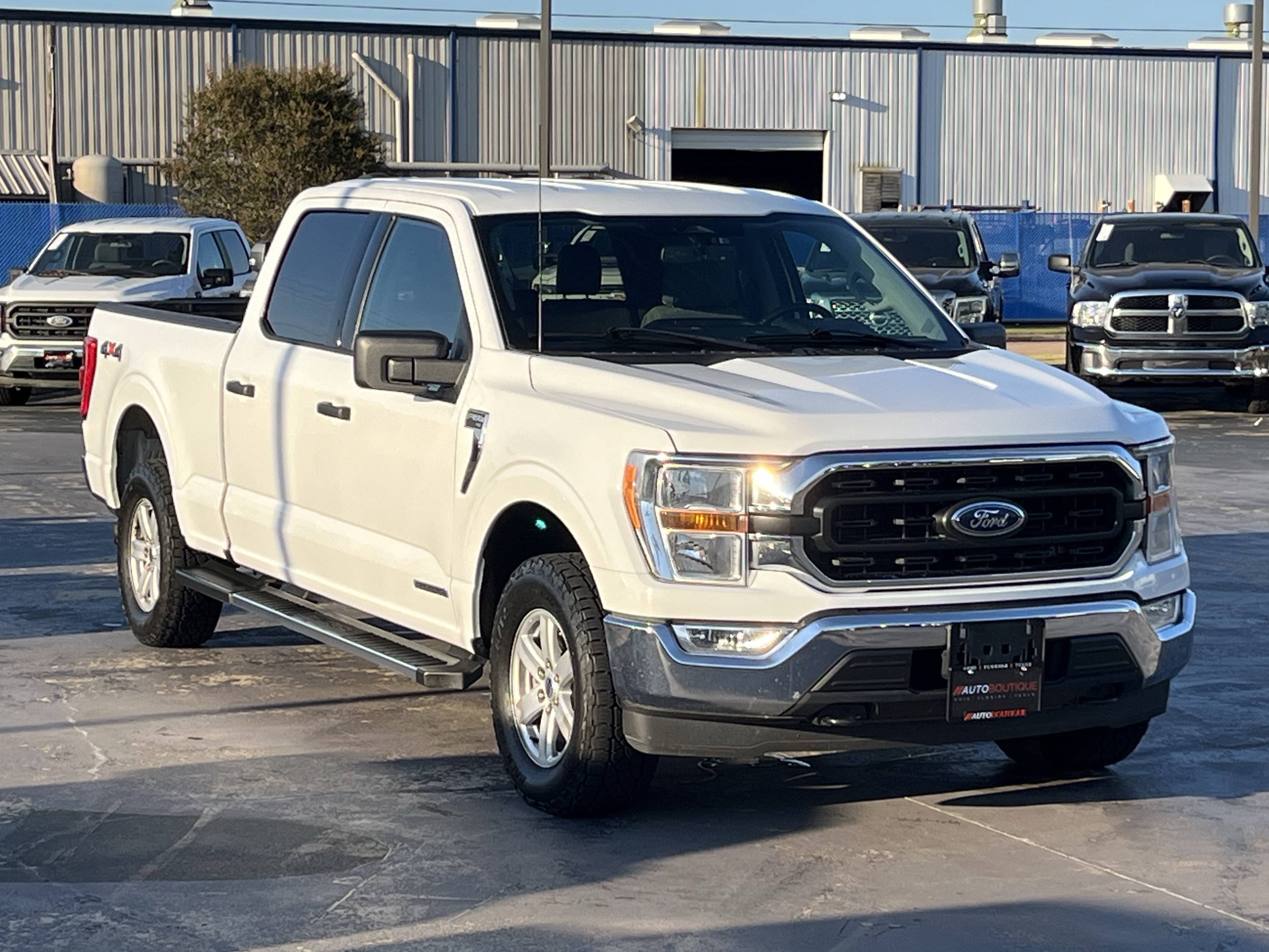 Used 2022 Ford F150 XLT w/ Equipment Group 301A Mid AWD/4WD image 5