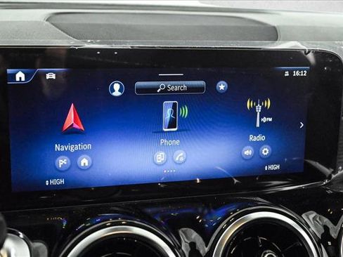 New 2026 Mercedes-Benz GLB 250 4MATIC image 16