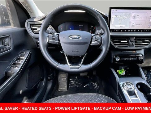 Used 2023 Ford Escape Active w/ Tech Pack #1 AWD/4WD image 8