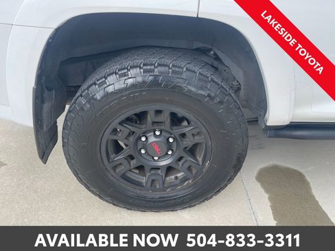 Used 2023 Toyota 4Runner TRD Off-Road Premium image 12