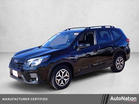 Certified 2023 Subaru Forester Premium image 1