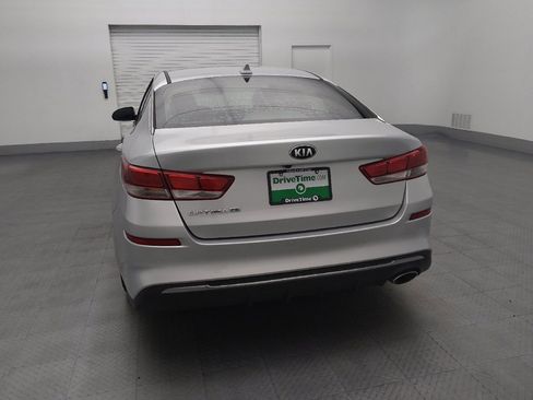 Used 2020 Kia Optima LX image 6