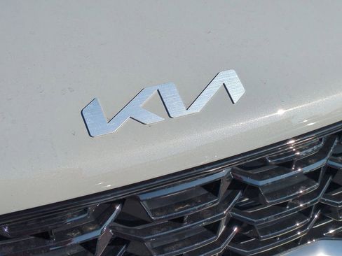 New 2026 Kia Sorento S w/ S Panoramic Sunroof Package image 30