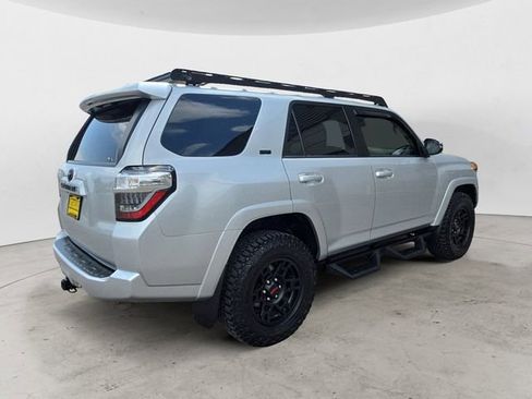 Used 2023 Toyota 4Runner SR5 Premium w/ Moonroof Package AWD/4WD image 5
