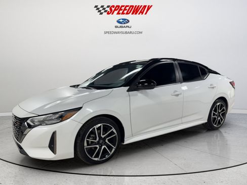 Used 2024 Nissan Sentra SR image 4