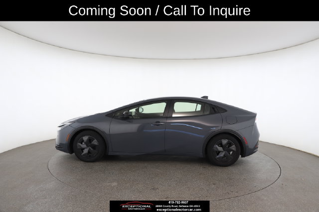 Used 2025 Toyota Prius LE FWD image 7